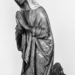 Kneeling Madonna